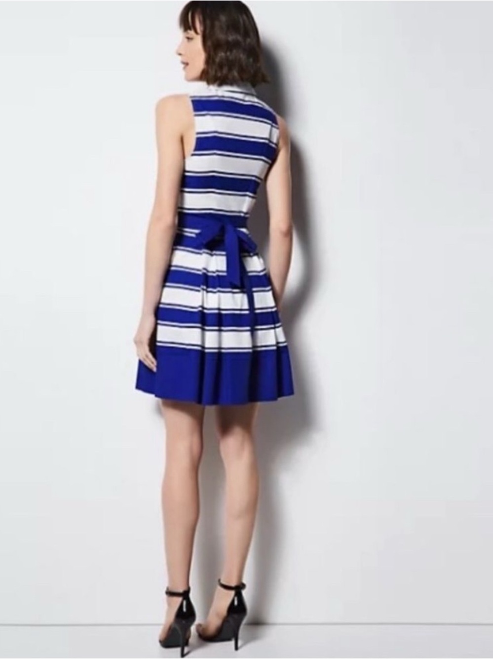 MILLY Sleeveless Blue and White Striped Tie-Waist Dress size 4 euc